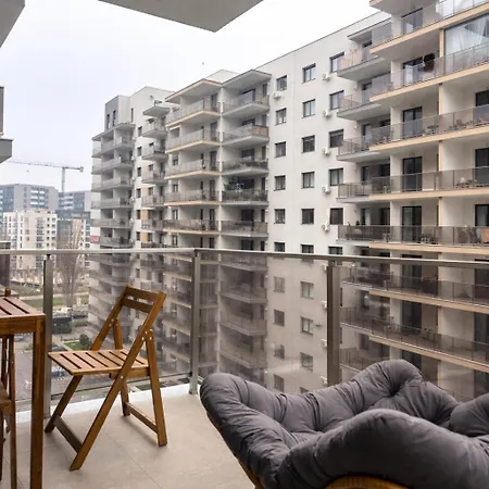 Urban Canopy Apartment